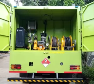 Spesialis20230625-023236-Spesialis Karoseri Fuel Truck Tambang Profesional Di Jakarta.webp
